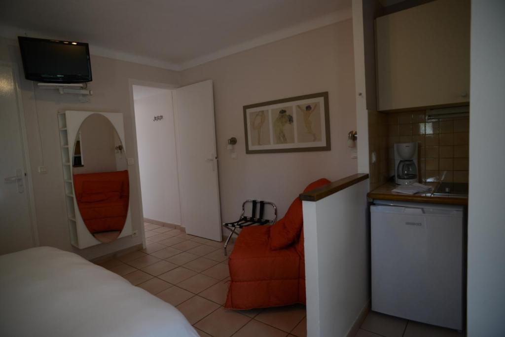 Athena Motel แซงเตกูลฟ์ ภายนอก รูปภาพ